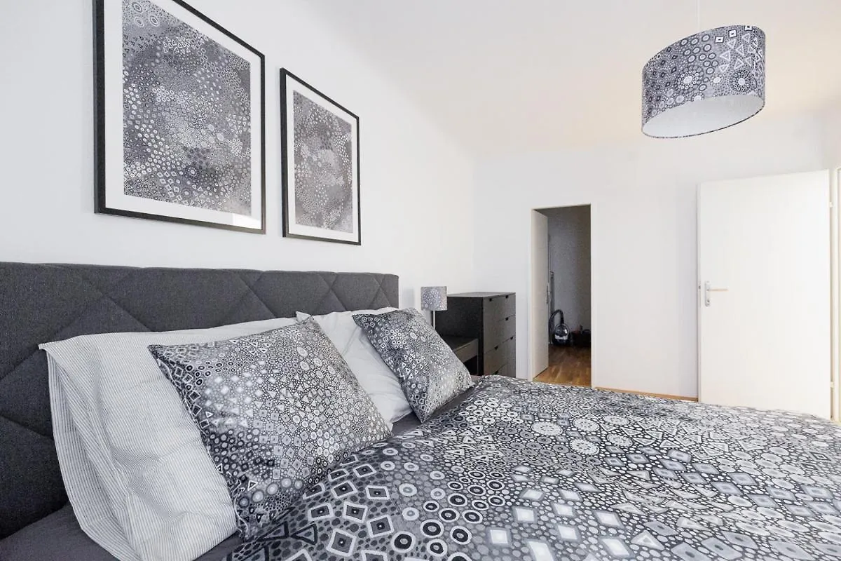 New! Shalalaliving - Lucky Strike! Cozy & Homely Near Schoenbrunn Pg20 Vienna Austria