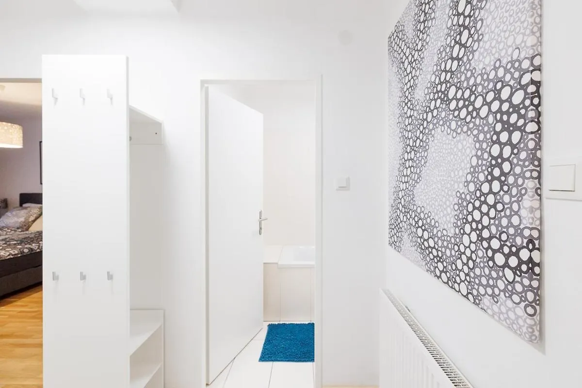 Apartment New! Shalalaliving - Lucky Strike! Cozy & Homely Near Schoenbrunn Pg20 Vienna